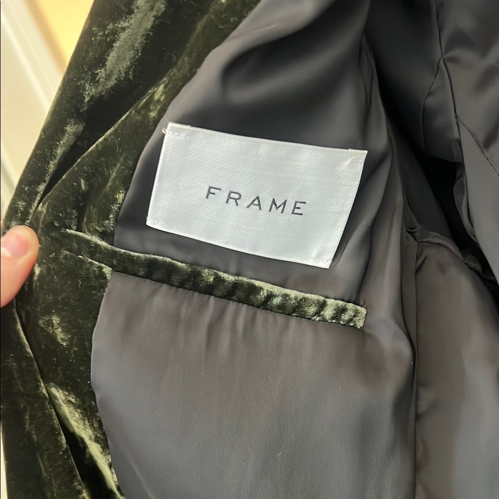 Frame - Velvet Blazer in Dark Green - Picture 3 of 5